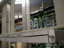 Side view with straight edge (ladder rack)